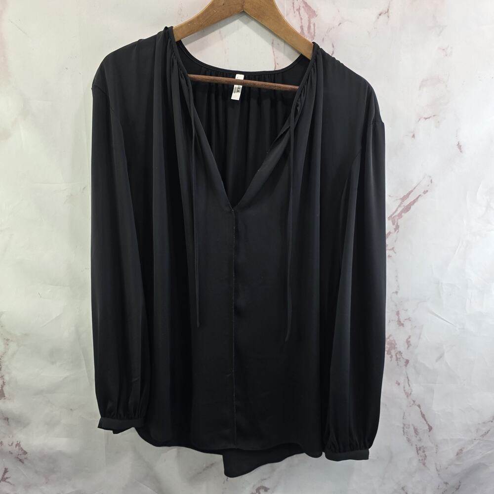 Anthropologie Shirt Womens Medium Black Blouse Long Sleeve Talula V Tie Bow